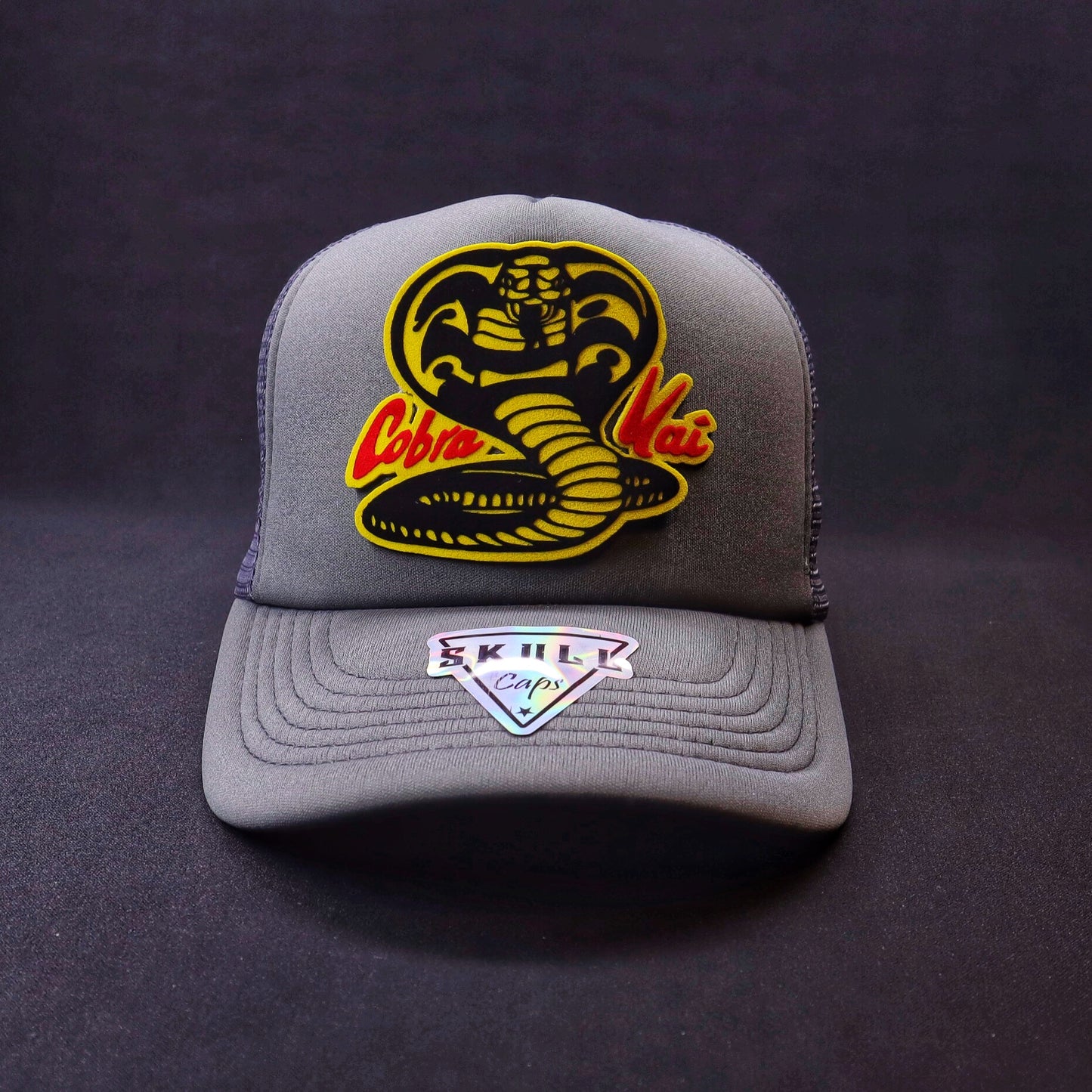 Pack Jockey Cobra Kai Gris + Lente Vulcano Black Polarizado