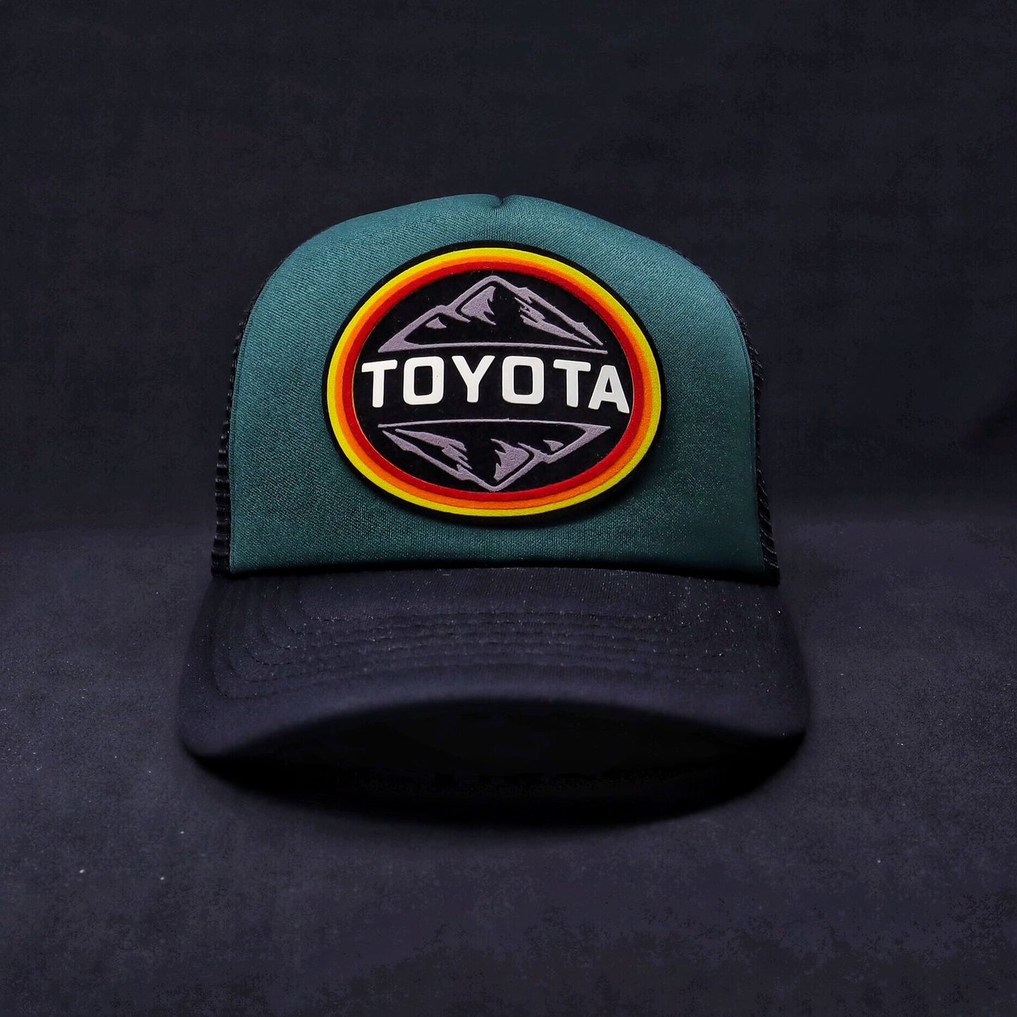 Pack | Jockey Toyota Verde-Negro + 2 Gorros de Invierno