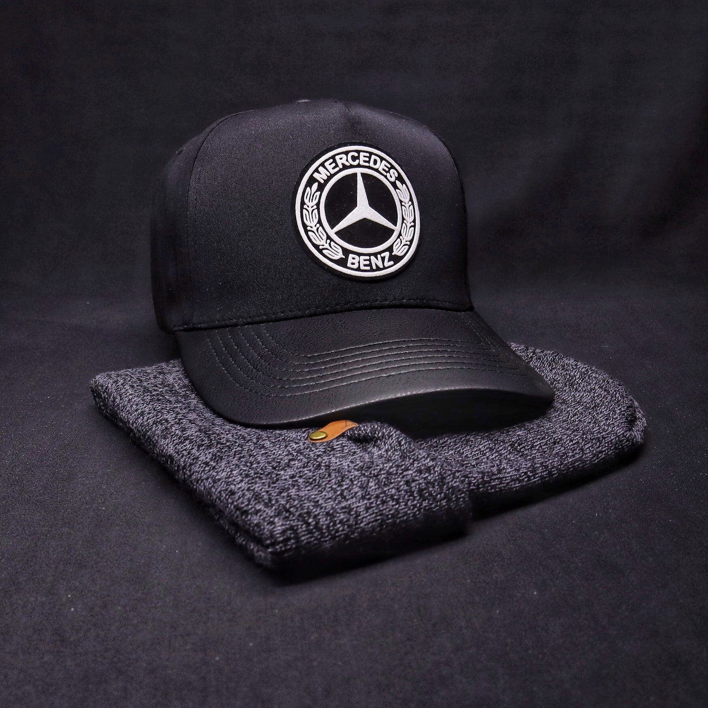 Pack Mercedes Benz Negro + Gorro Invierno Gris Oscuro Jaspeado