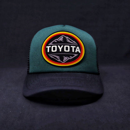 Pack | Jockey Toyota Verde-Negro + 2 Gorros de Invierno