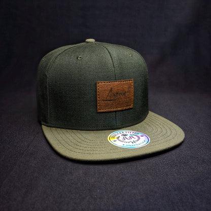 Pack Snapback Verde 2 Tonos + Lente de Sol Bambú
