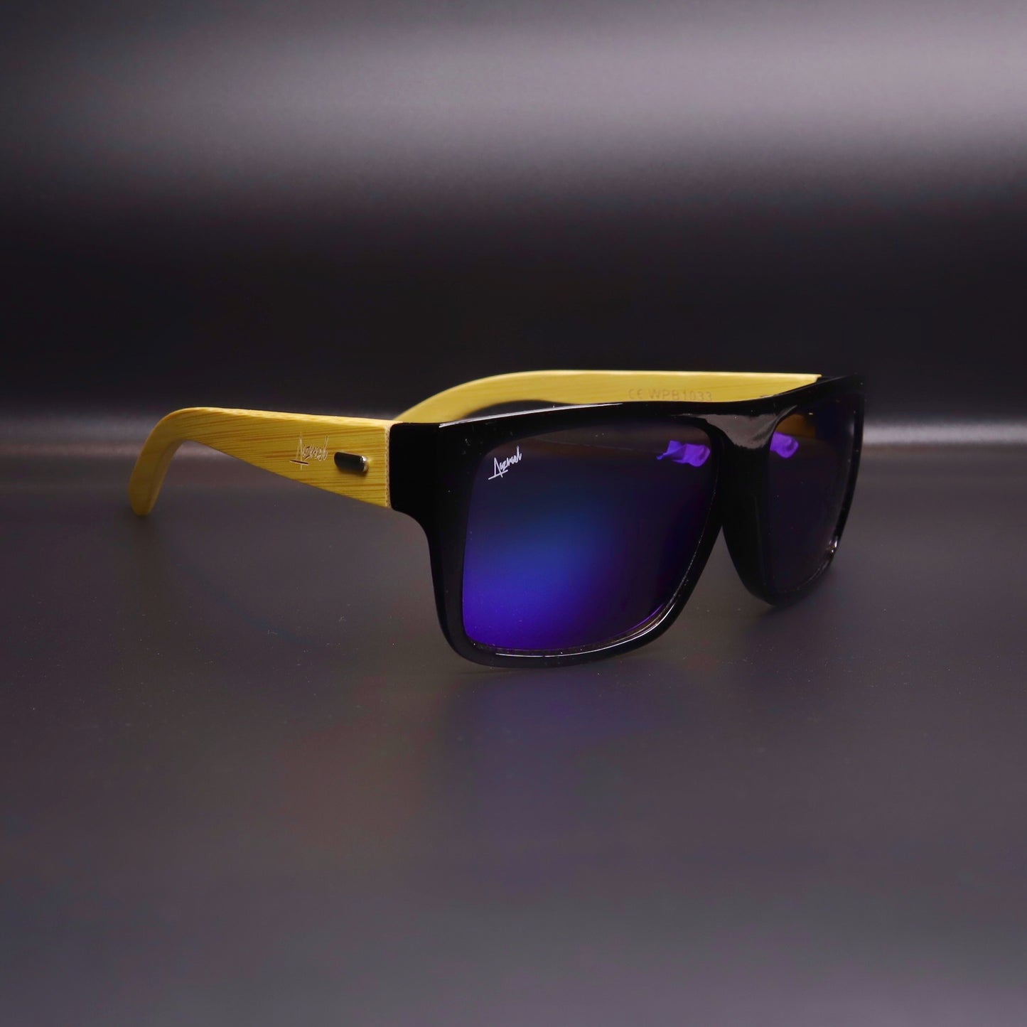 Pack Snapback Azul Piedra + Lente de Sol Bambú